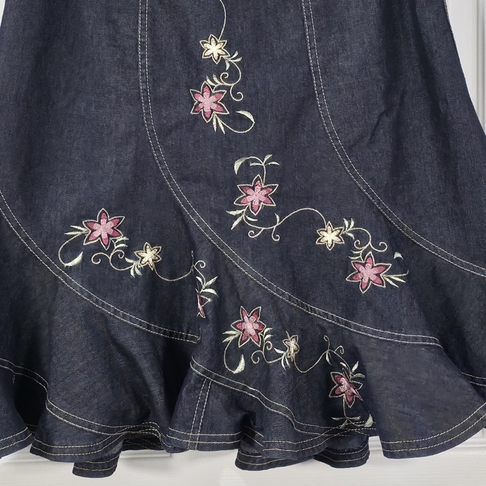 Floral Embroidered Denim Skirt Stretch Fit & Flare Boho XS Vtg Unique - Picture 7 of 7
